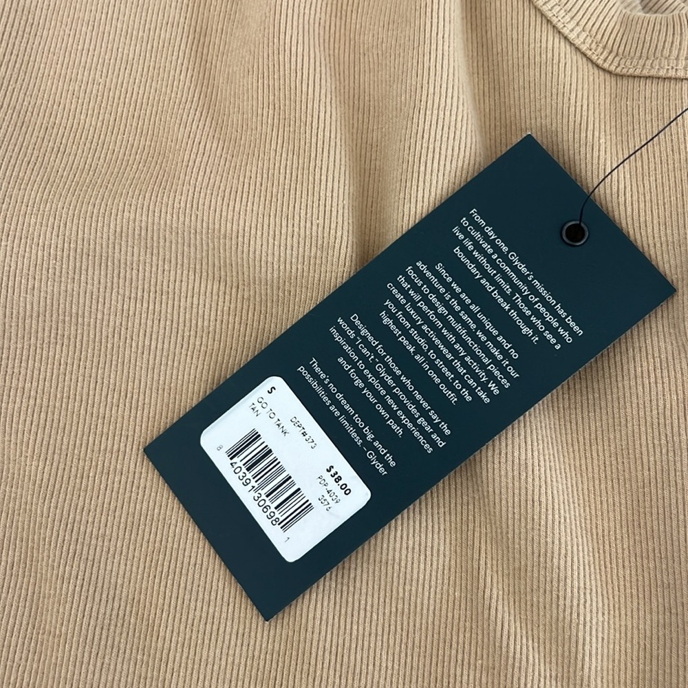 Glyder ribbed “go to” tank in tan. - Picture 5 of 5
